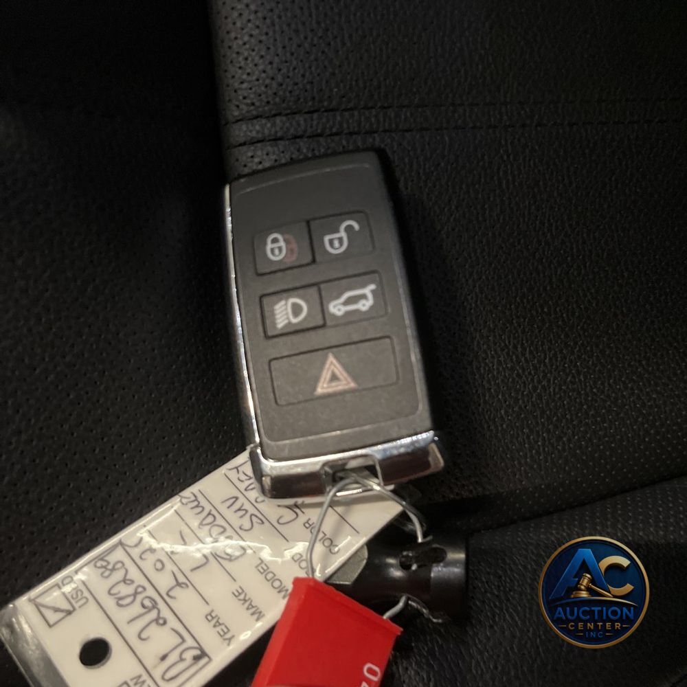 2025 Land Rover Range Rover Evoque Dynamic SE P250