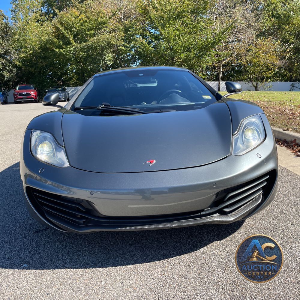 2012 McLaren MP4-12C