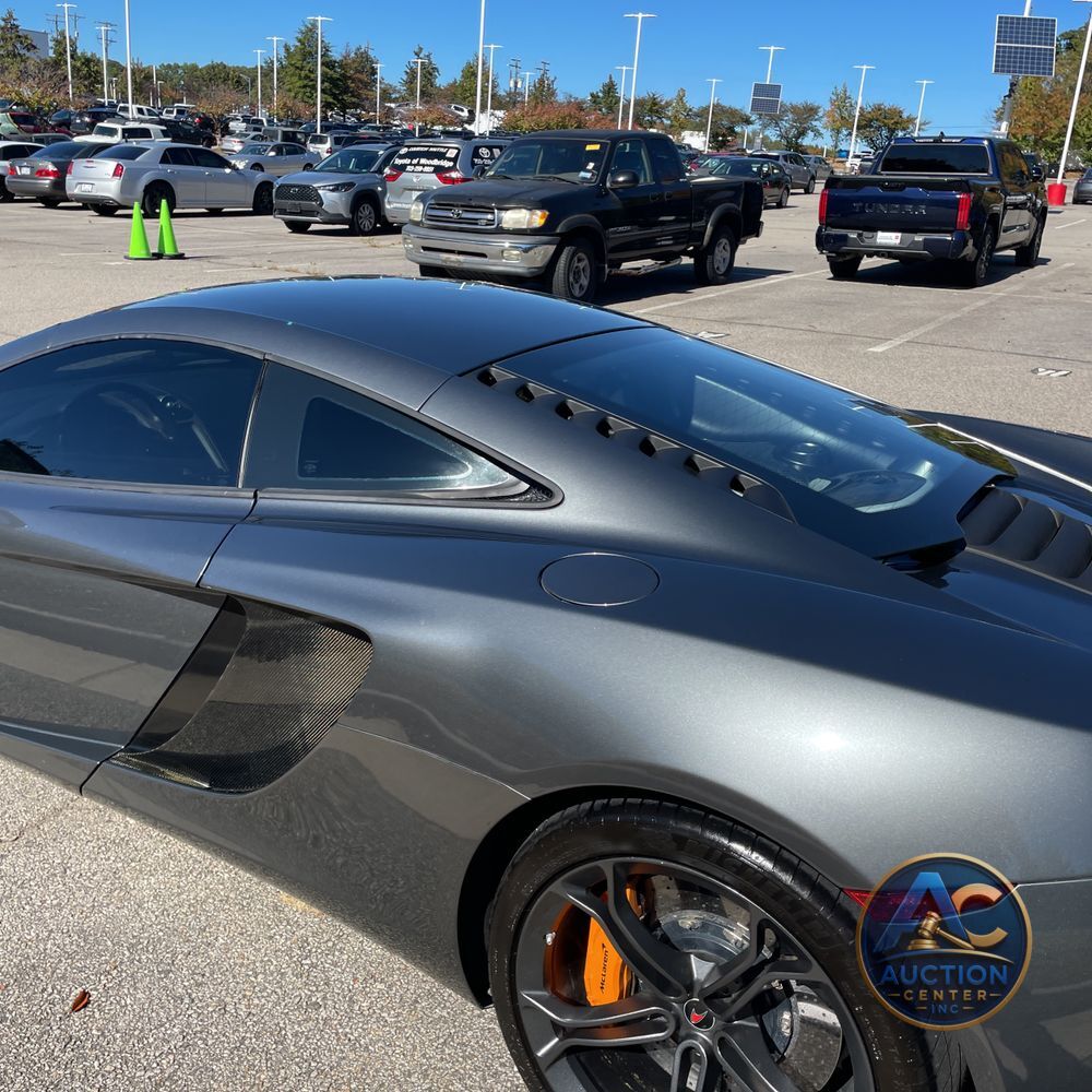 2012 McLaren MP4-12C