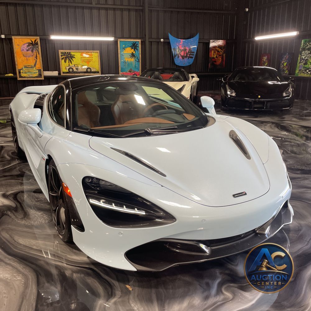 2018 McLaren 720S Base