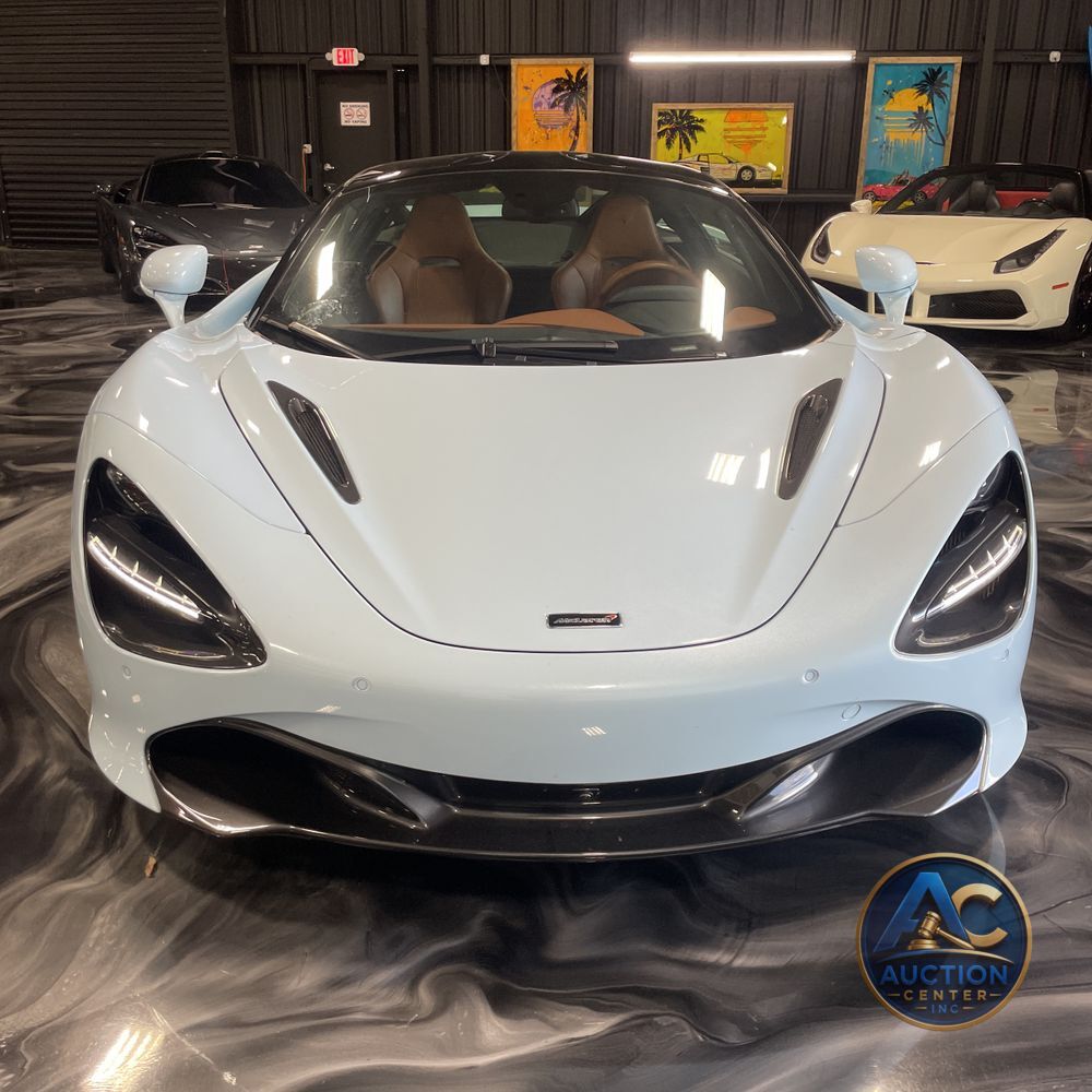 2018 McLaren 720S Base