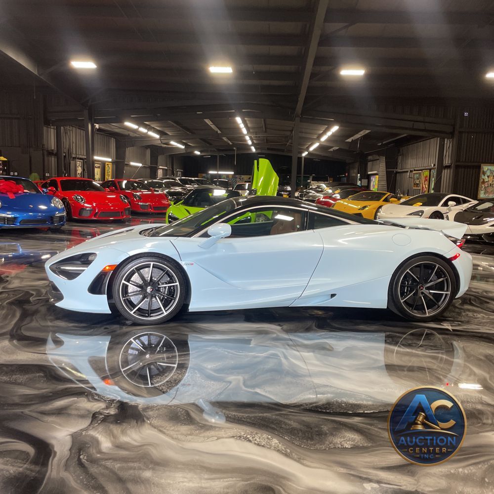 2018 McLaren 720S Base