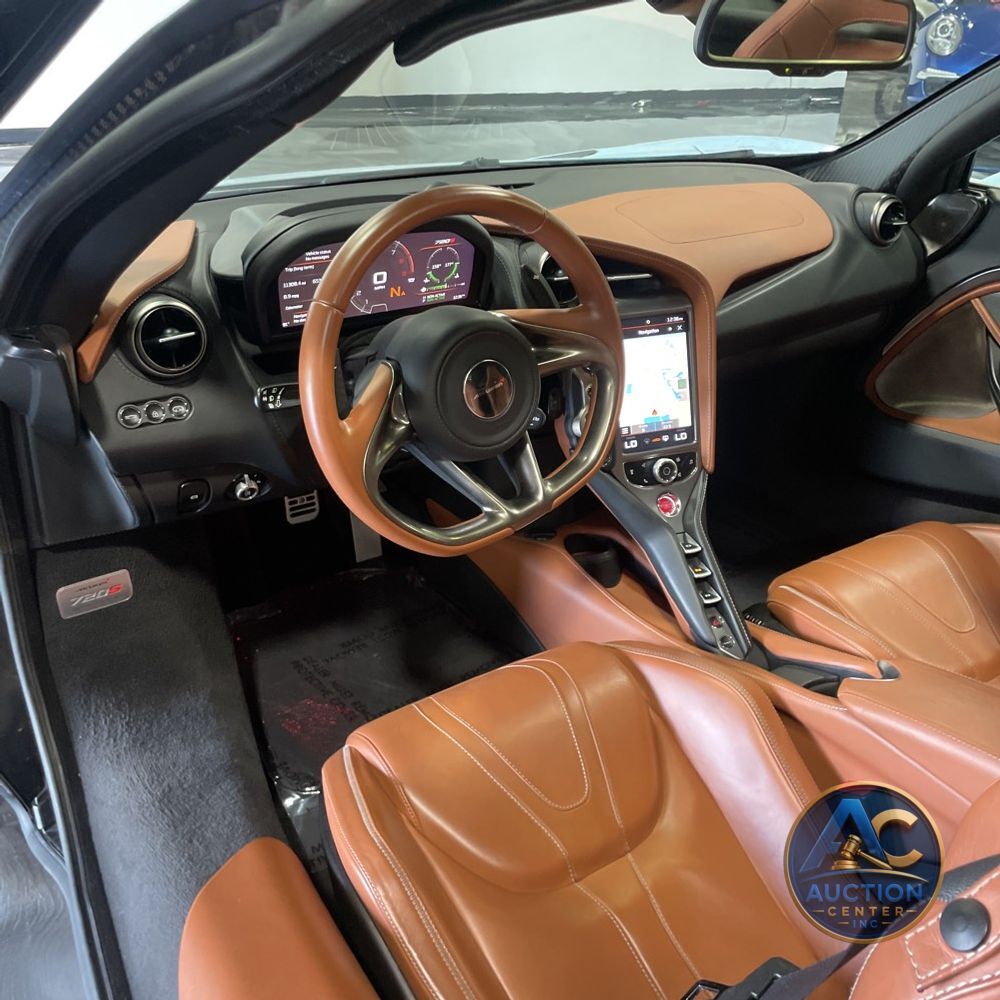 2018 McLaren 720S Base