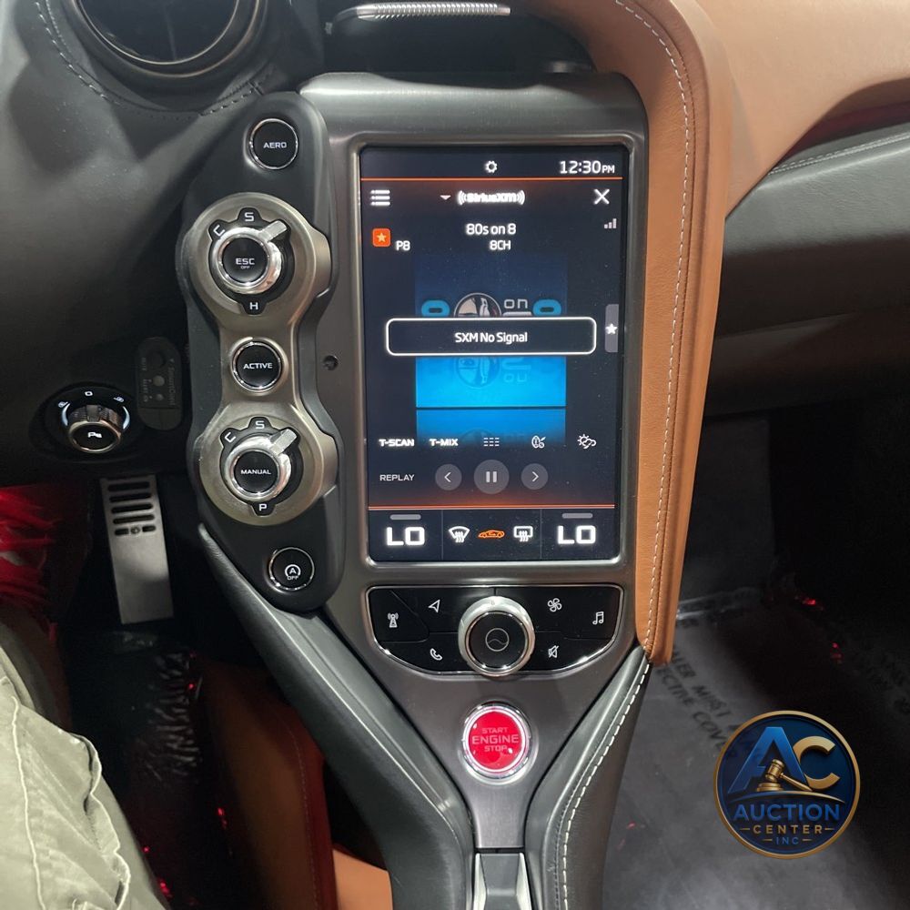 2018 McLaren 720S Base