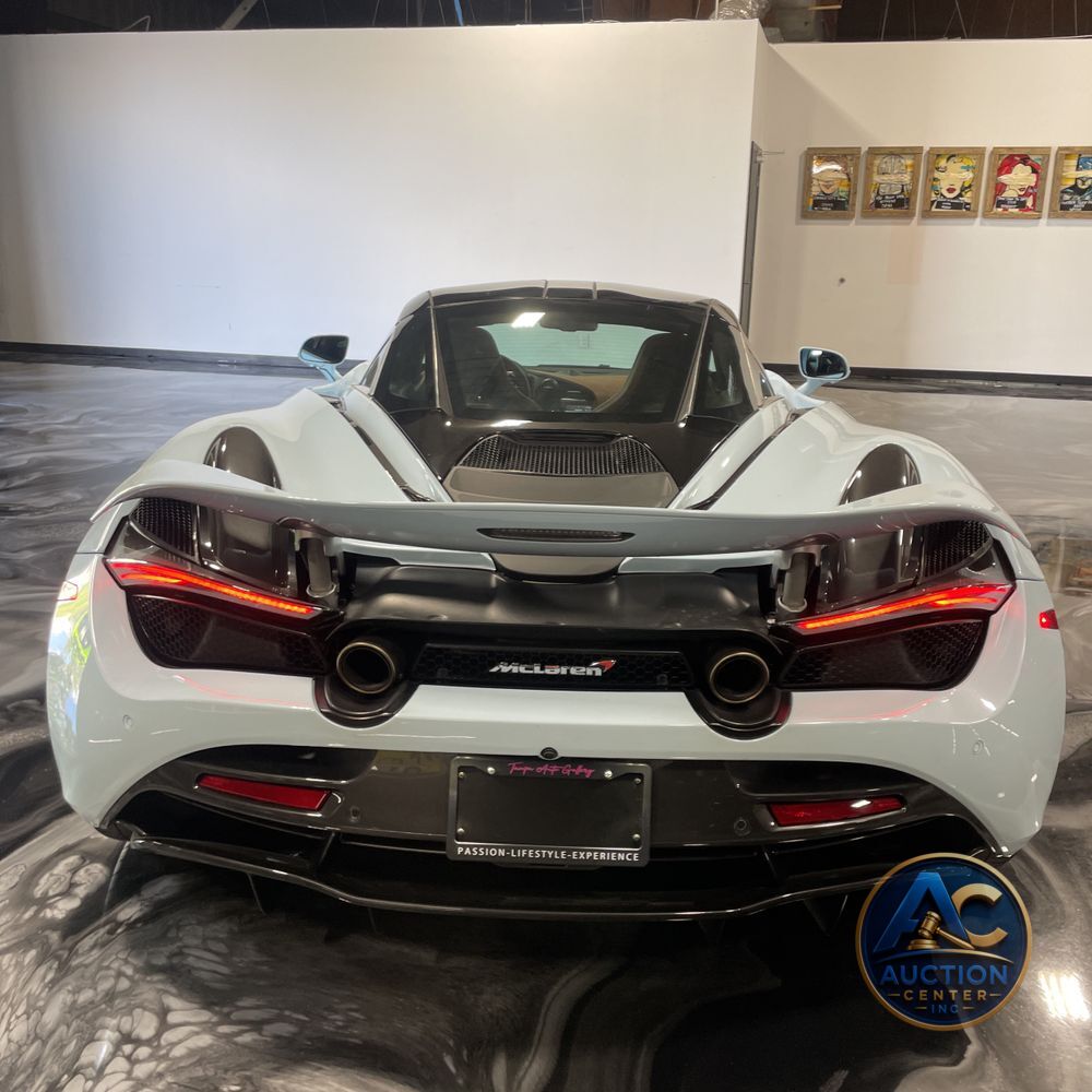 2018 McLaren 720S Base