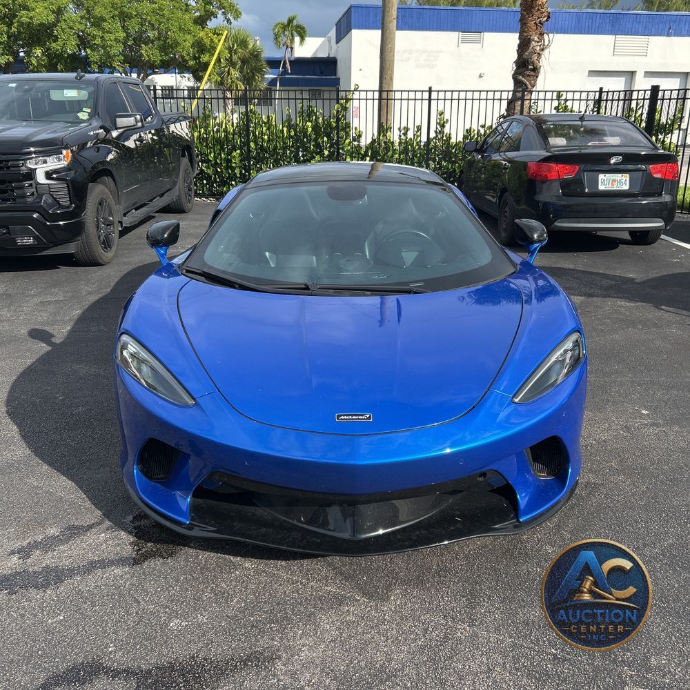 2021 McLaren GT  2D Coupe
