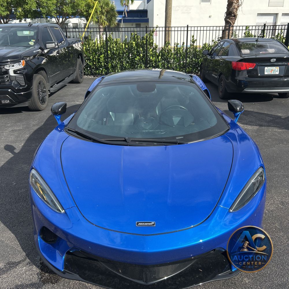 2021 McLaren GT  2D Coupe