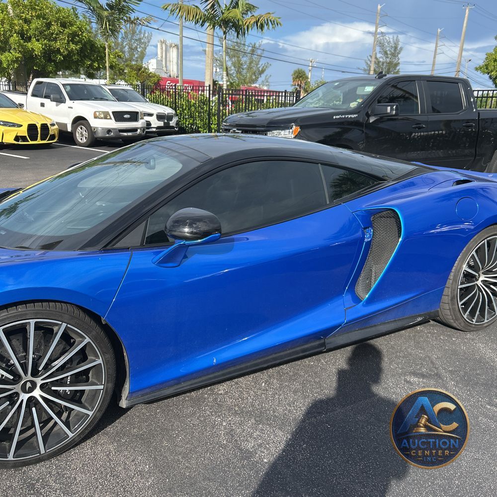 2021 McLaren GT  2D Coupe