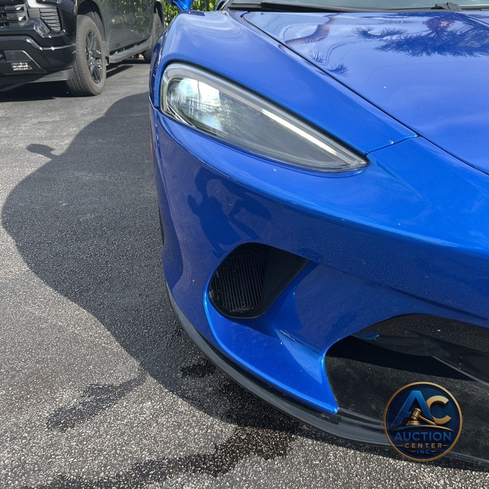 2021 McLaren GT  2D Coupe
