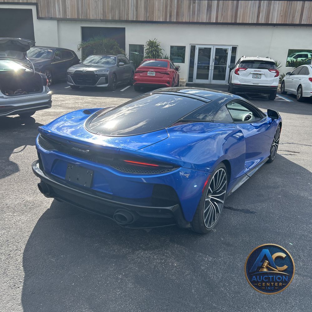 2021 McLaren GT  2D Coupe