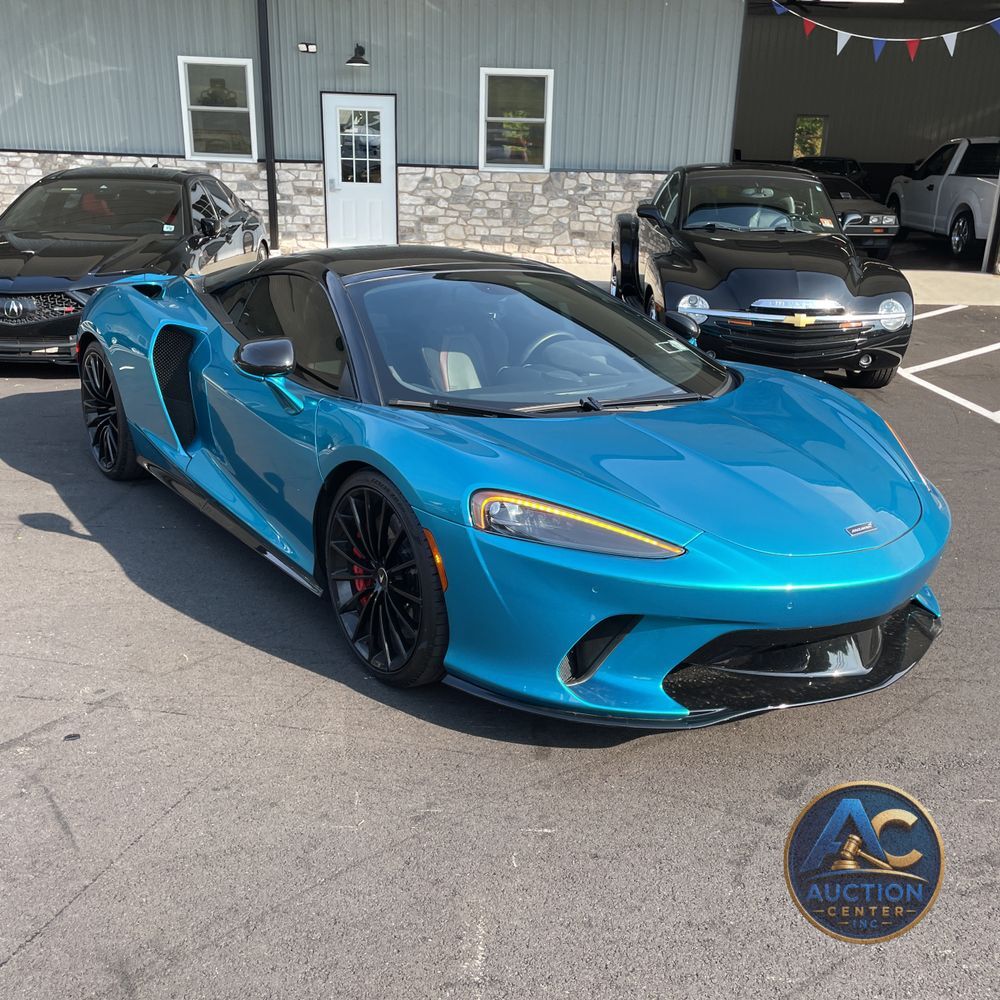 2023 McLaren GT Base
