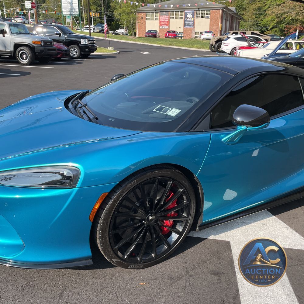 2023 McLaren GT Base