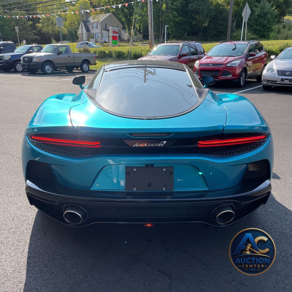 2023 McLaren GT Base
