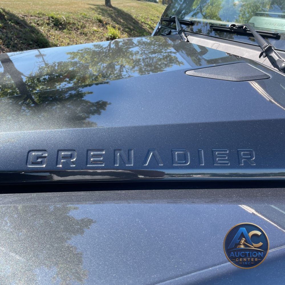 2024 INEOS Grenadier Base 4D SUV