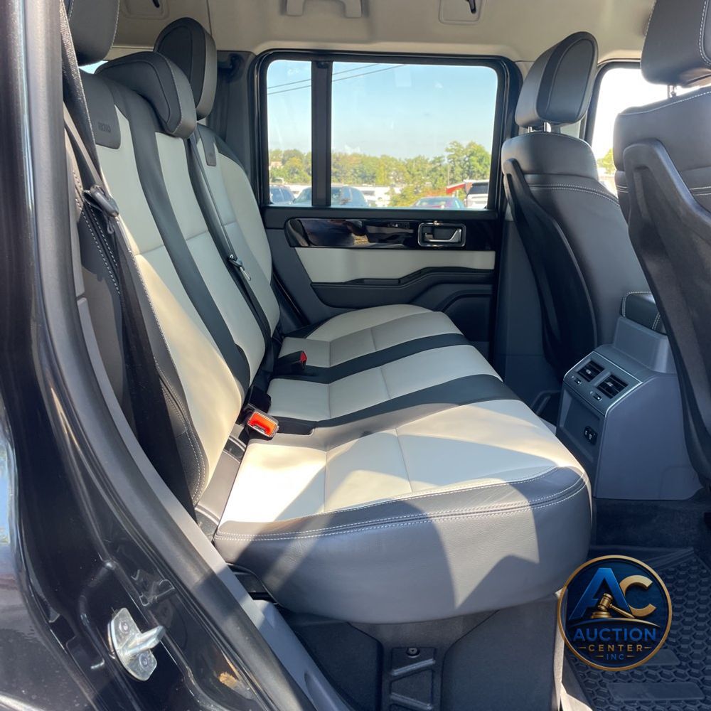 2024 INEOS Grenadier Base 4D SUV