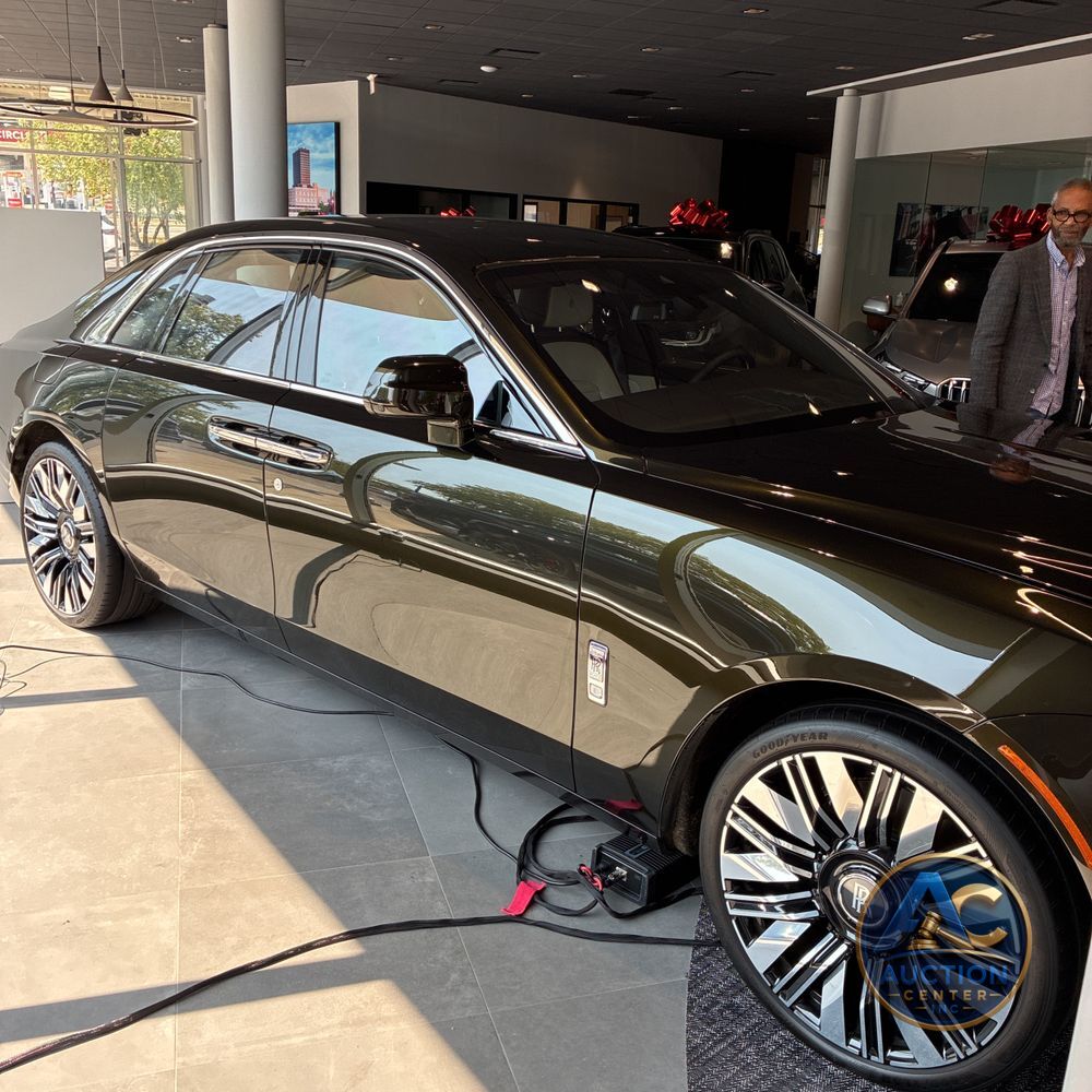 2025 Rolls-Royce Ghost