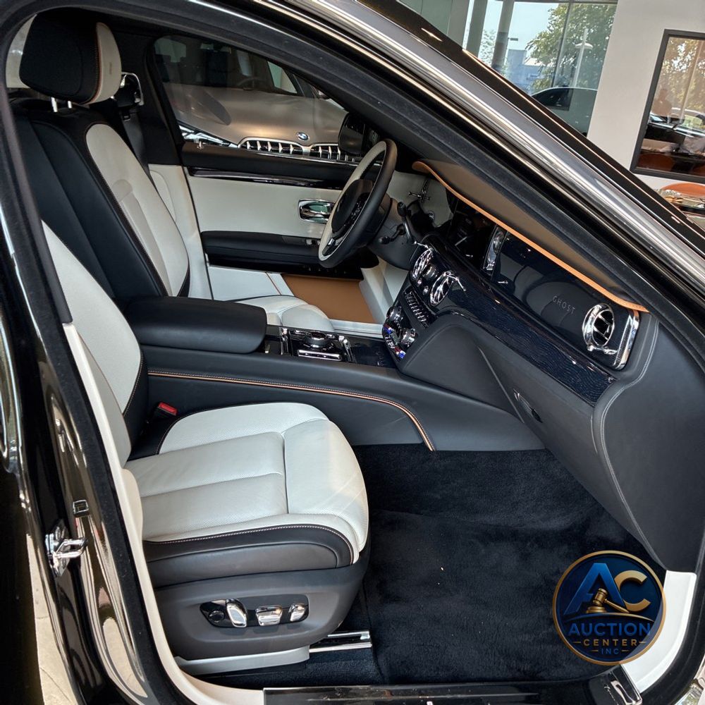 2025 Rolls-Royce Ghost