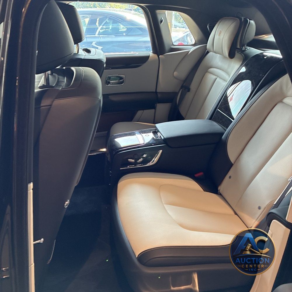 2025 Rolls-Royce Ghost