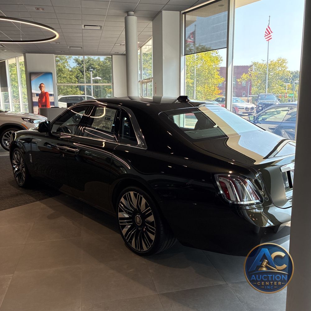 2025 Rolls-Royce Ghost