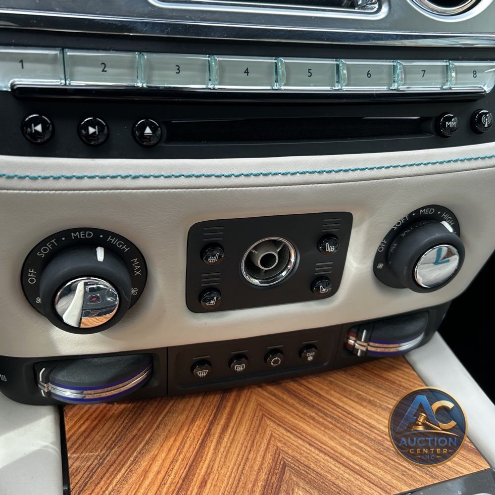 2016 Rolls-Royce Dawn
