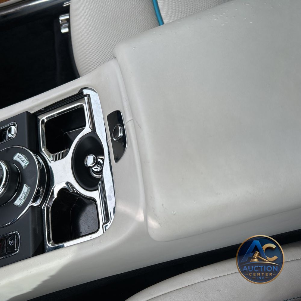 2016 Rolls-Royce Dawn