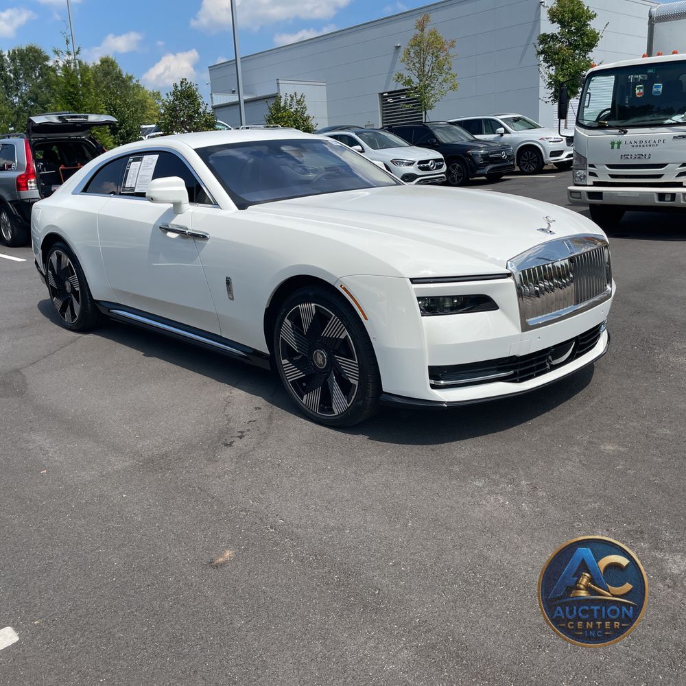 2024 Rolls-Royce Spectre Base