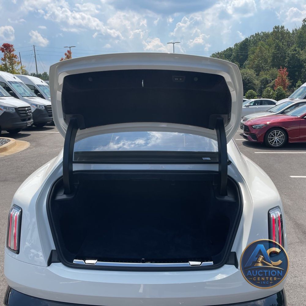 2024 Rolls-Royce Spectre Base