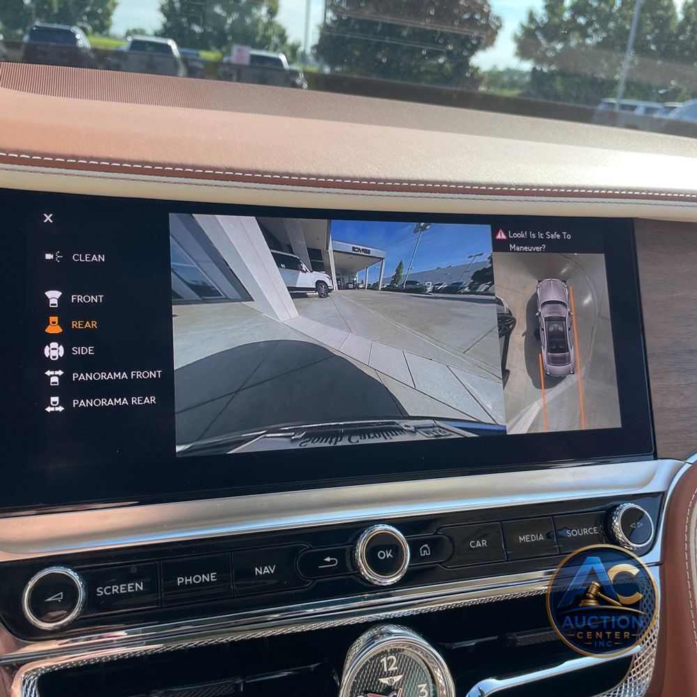 2022 Bentley Flying Spur Base
