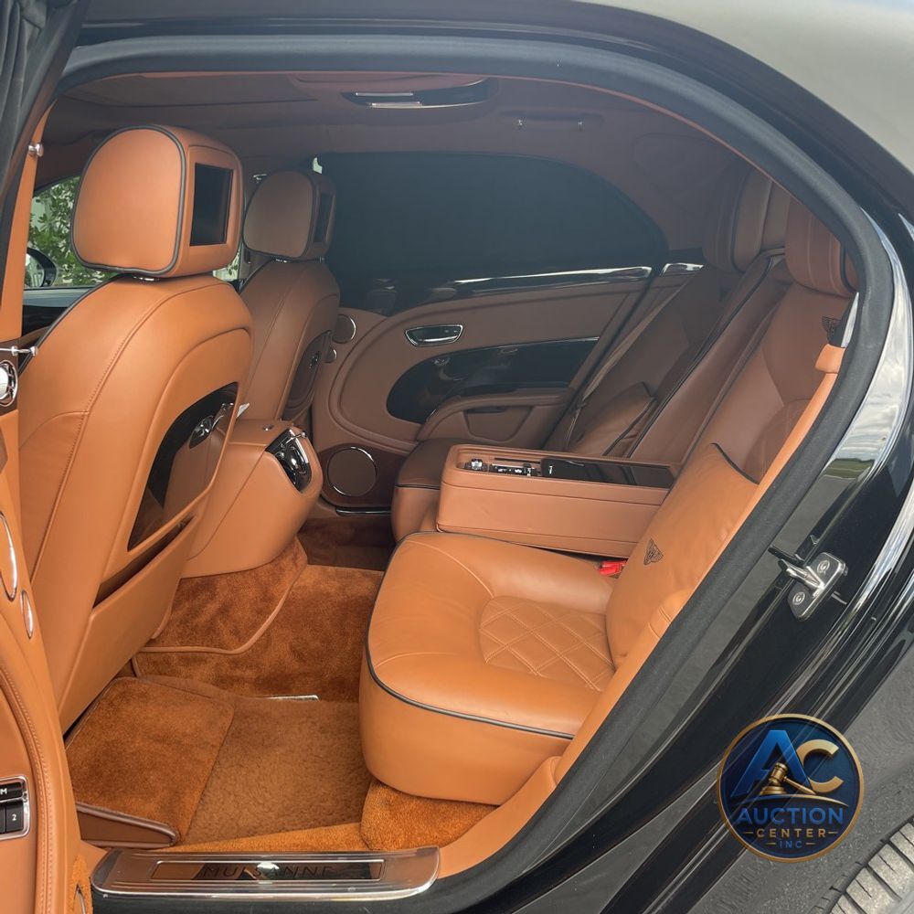 2015 Bentley Mulsanne Base