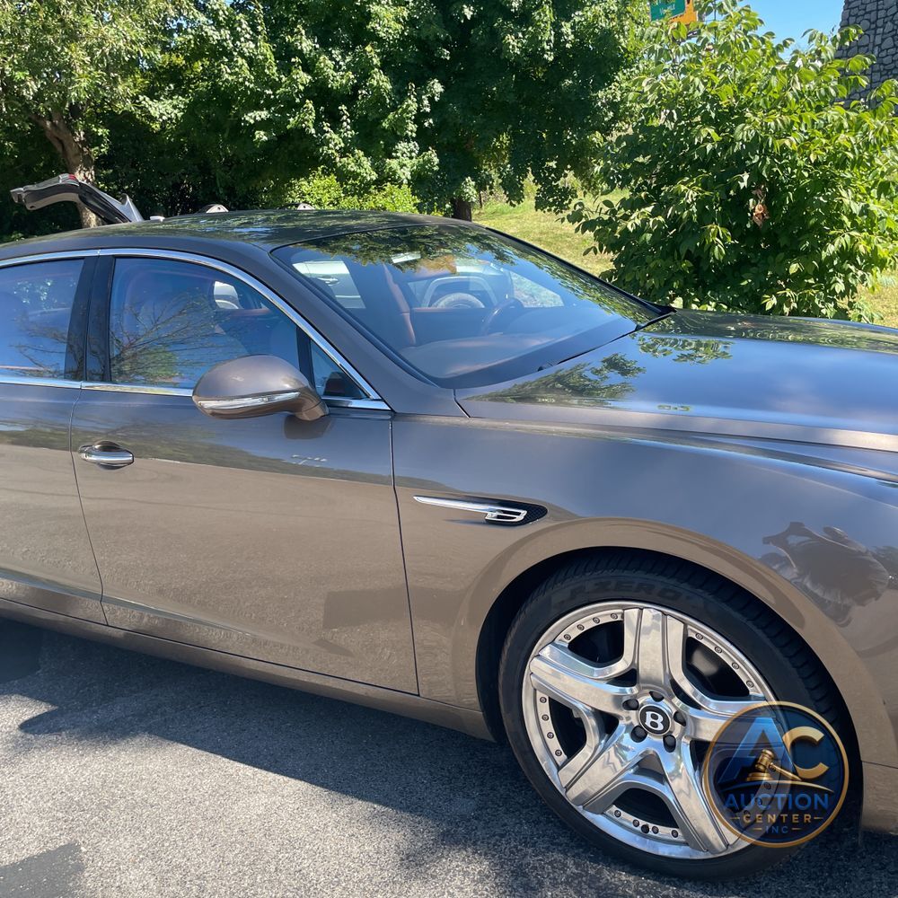 2014 Bentley Flying Spur Base