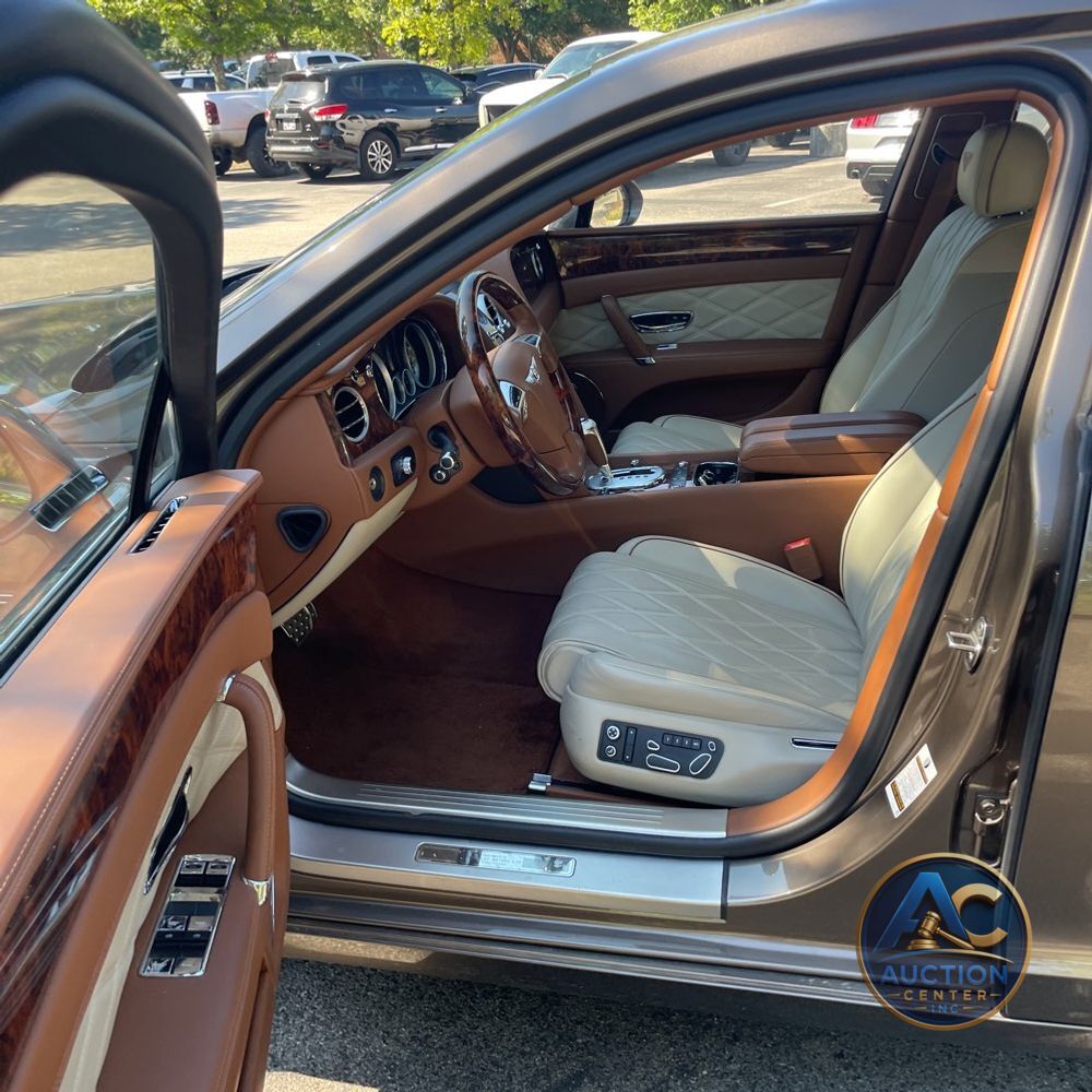 2014 Bentley Flying Spur Base