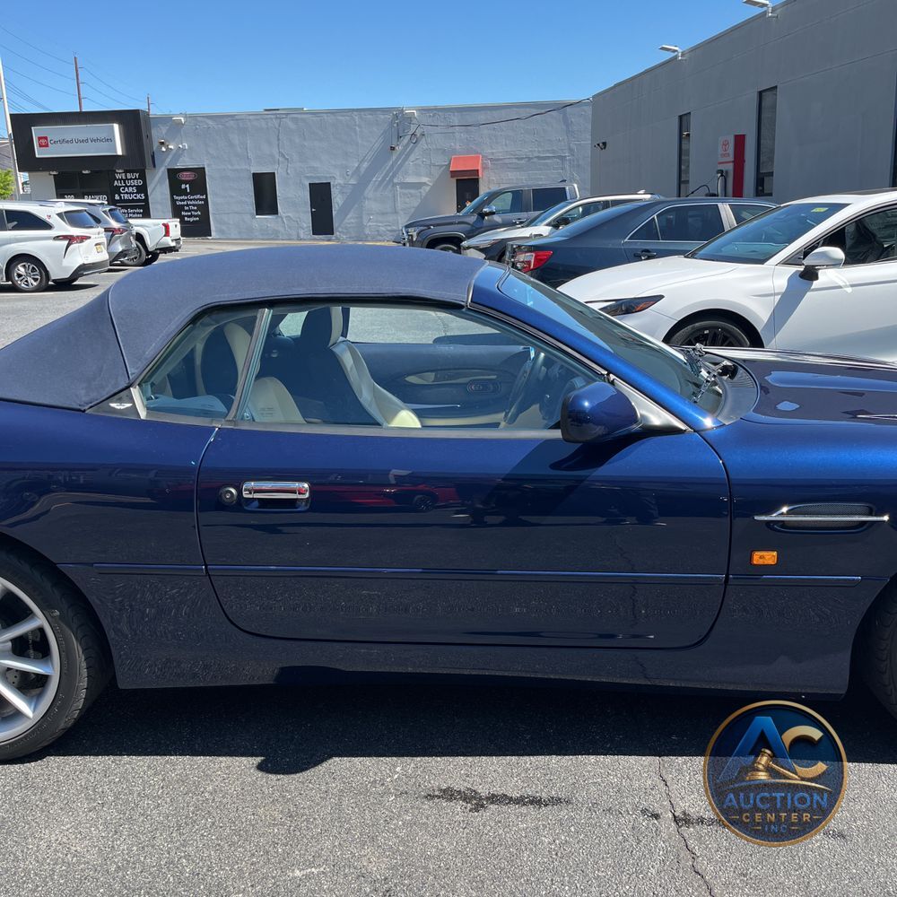 2001 Aston Martin DB7 Volante