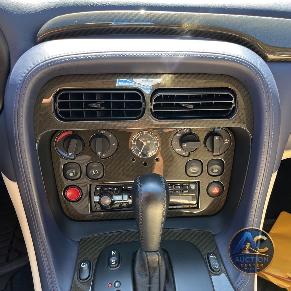2001 Aston Martin DB7 Volante