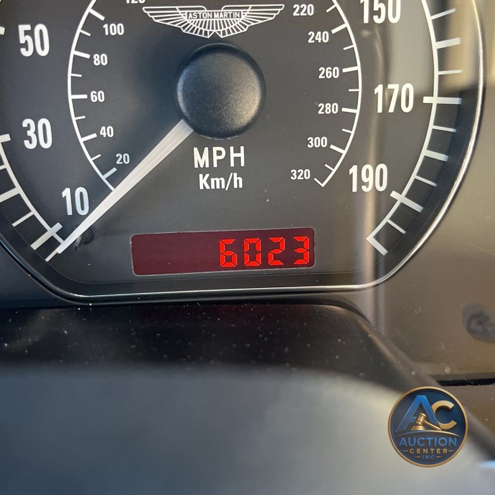 2001 Aston Martin DB7 Volante