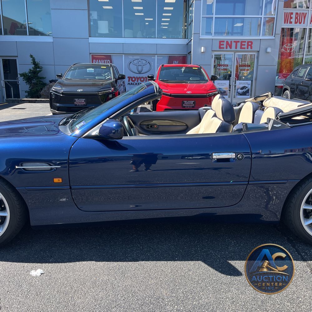 2001 Aston Martin DB7 Volante