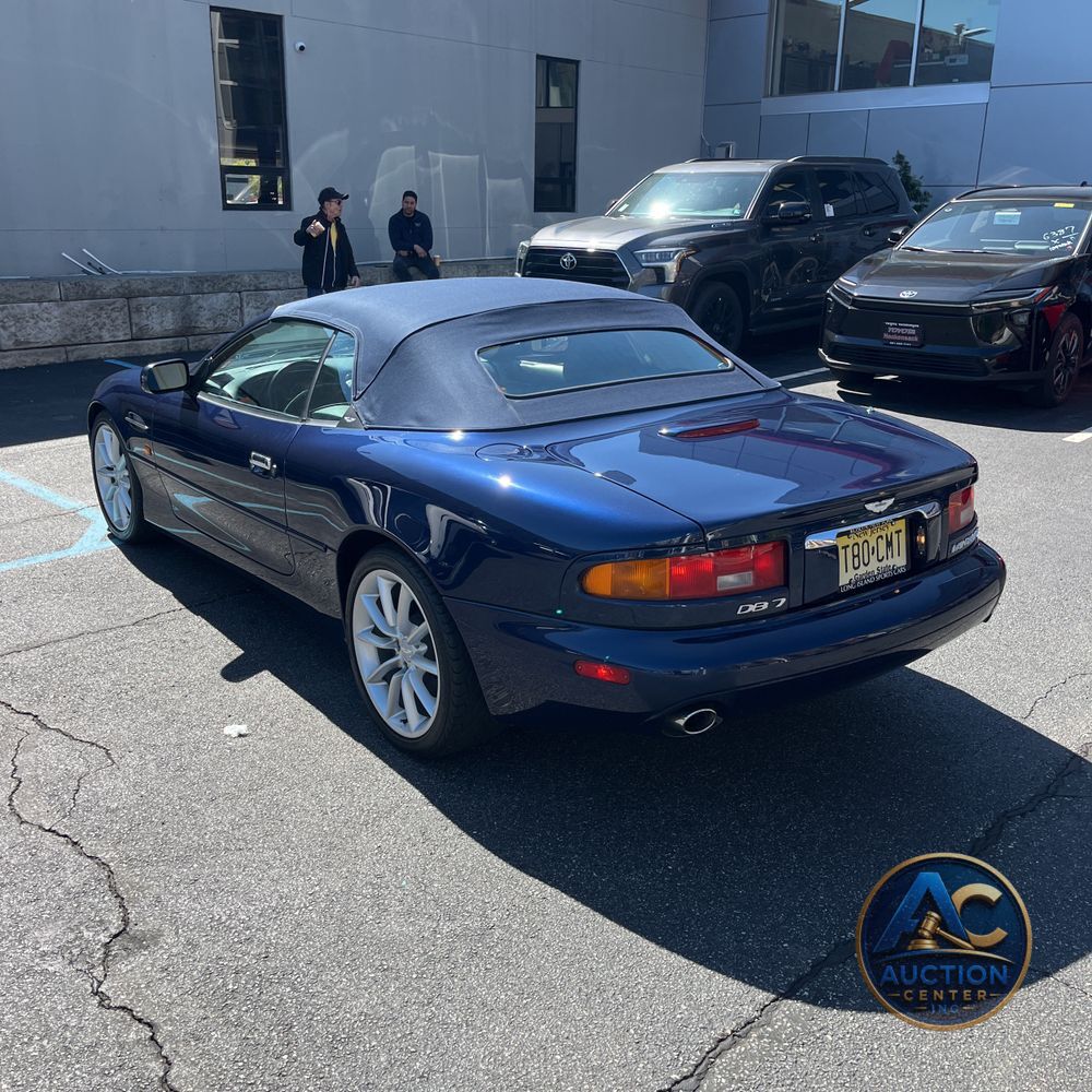 2001 Aston Martin DB7 Volante