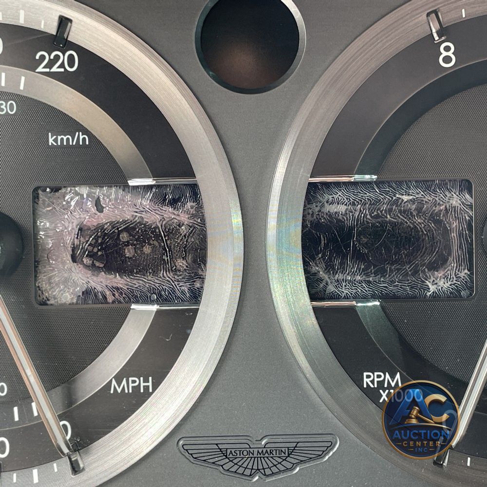 2005 Aston Martin DB9 Volante