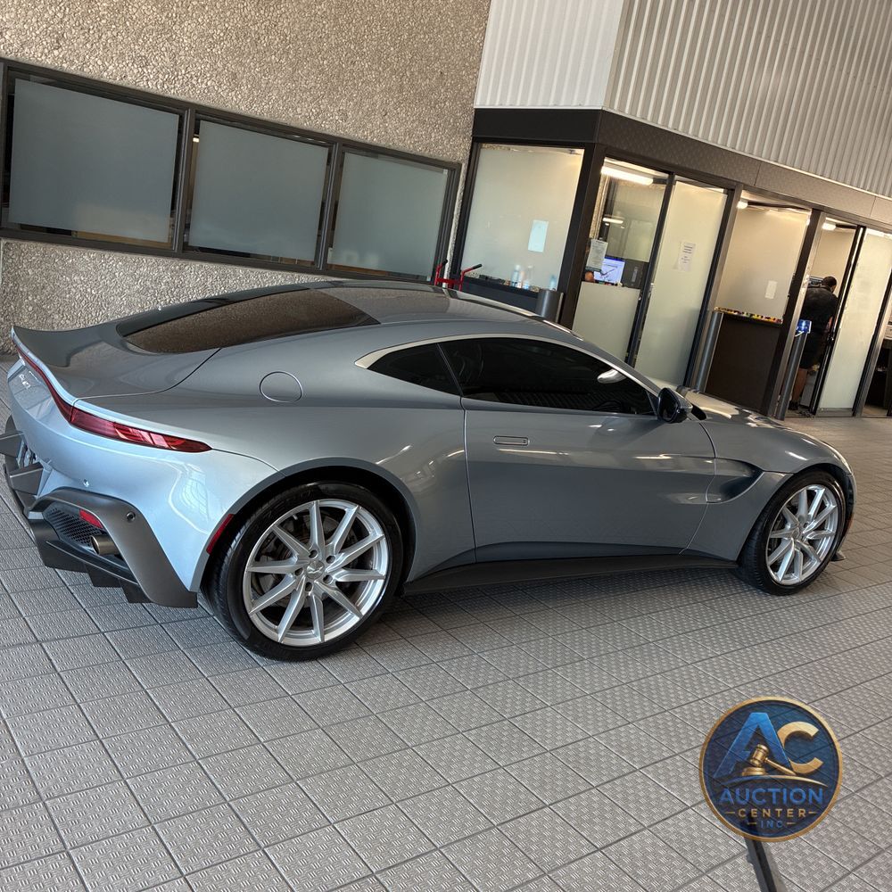 2020 Aston Martin Vantage