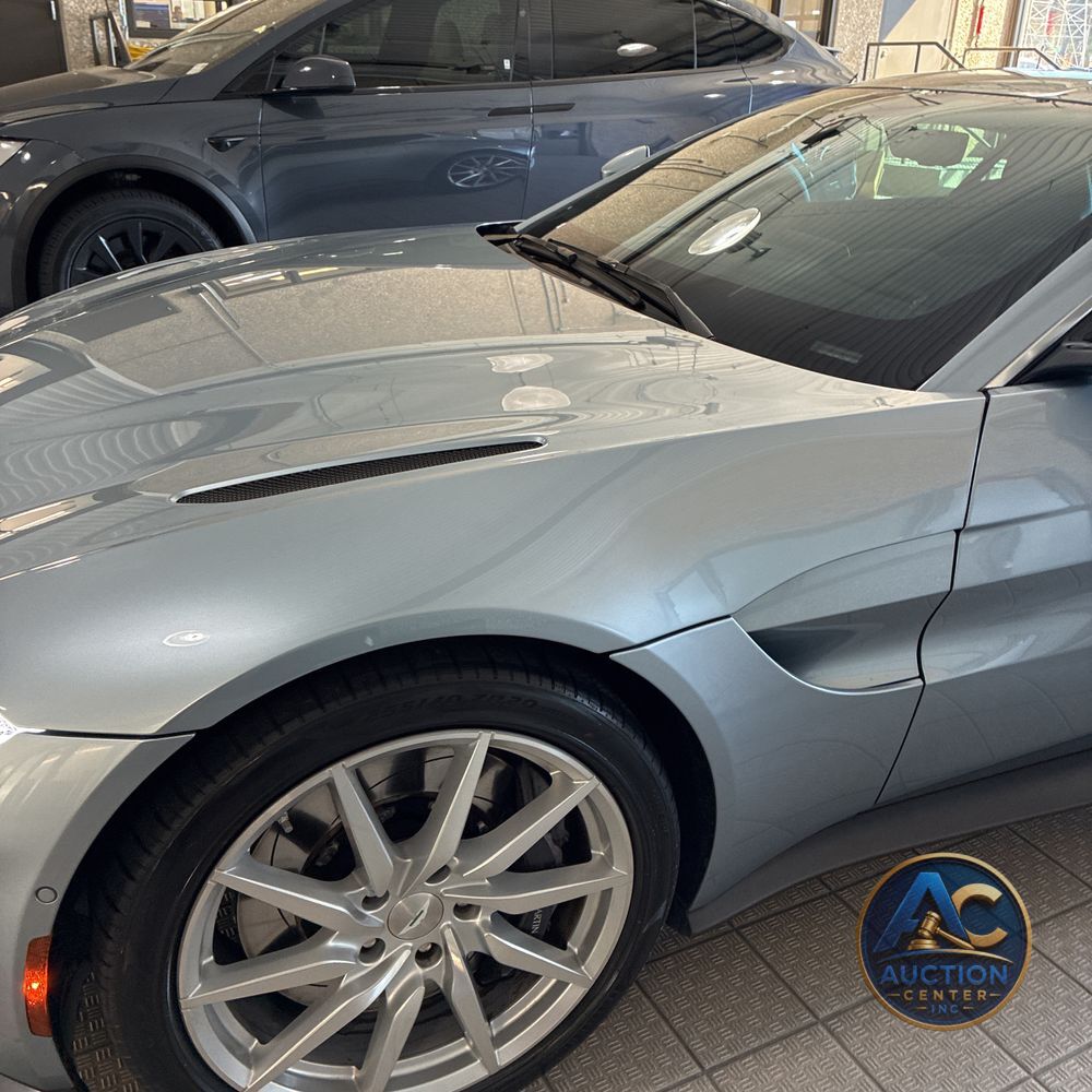 2020 Aston Martin Vantage