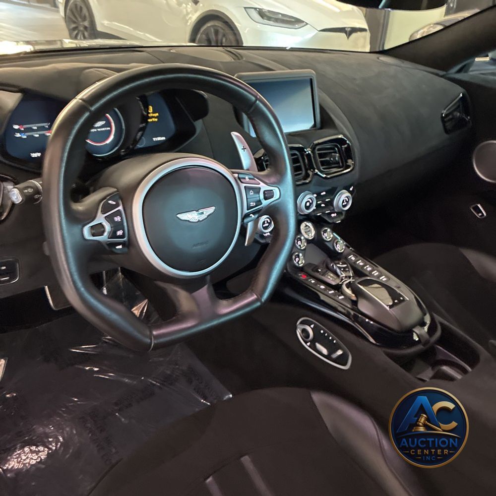 2020 Aston Martin Vantage