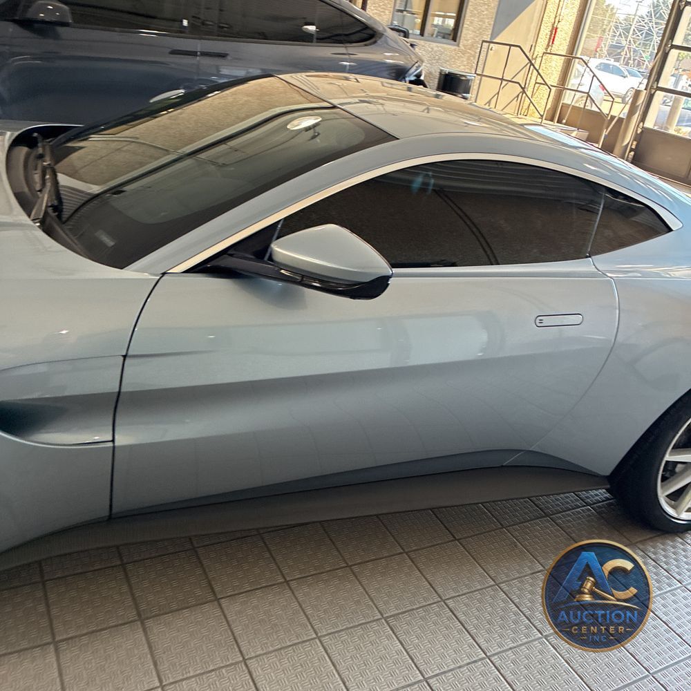 2020 Aston Martin Vantage