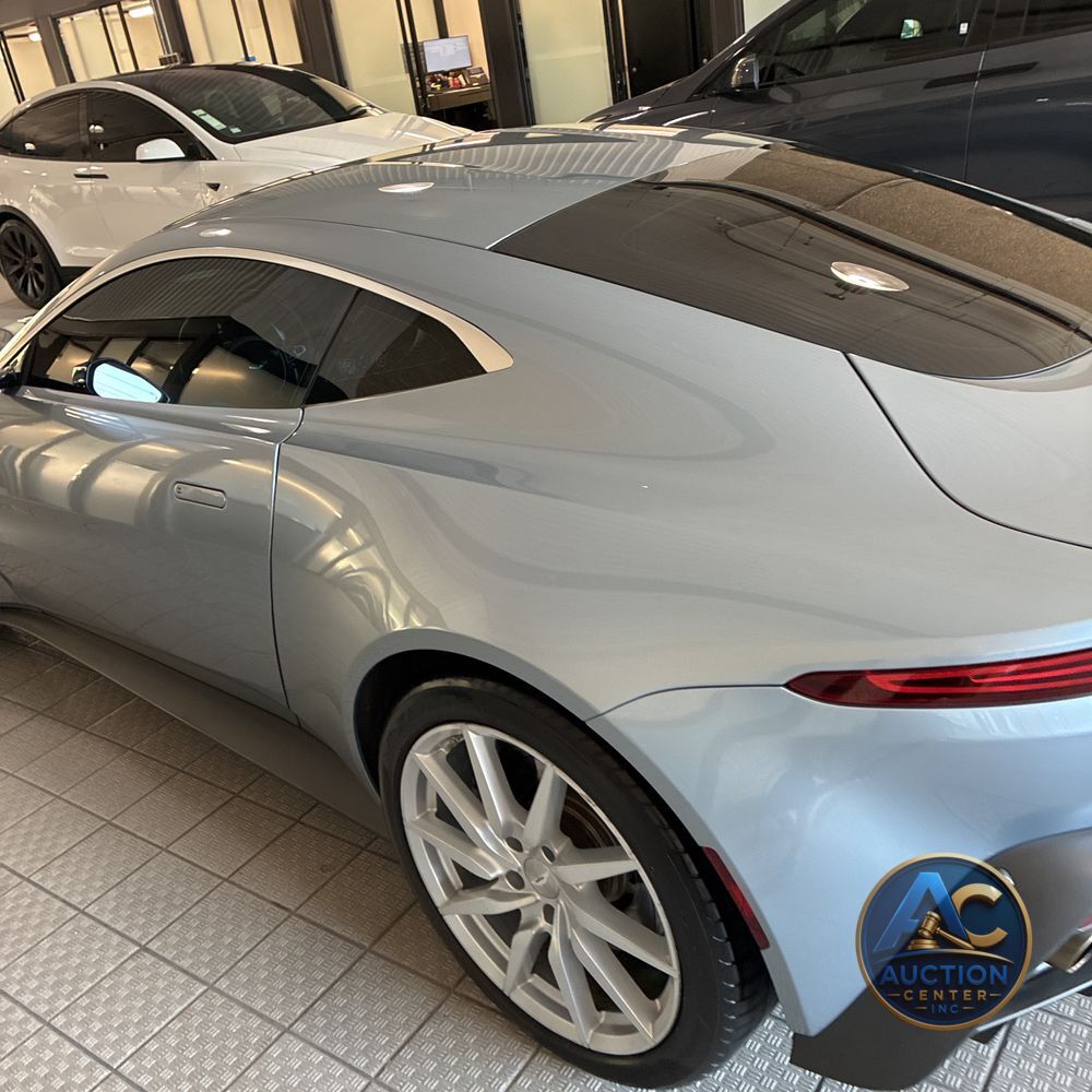 2020 Aston Martin Vantage