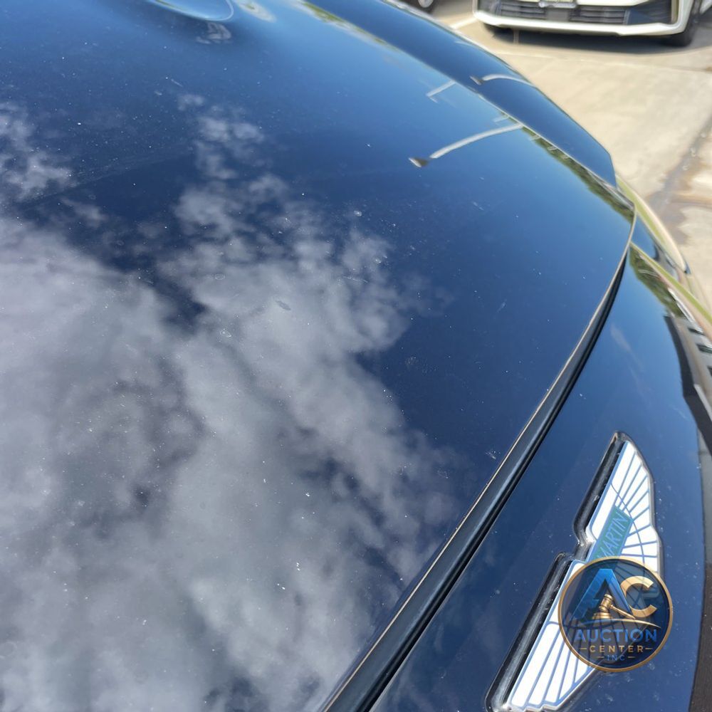 2021 Aston Martin DBX