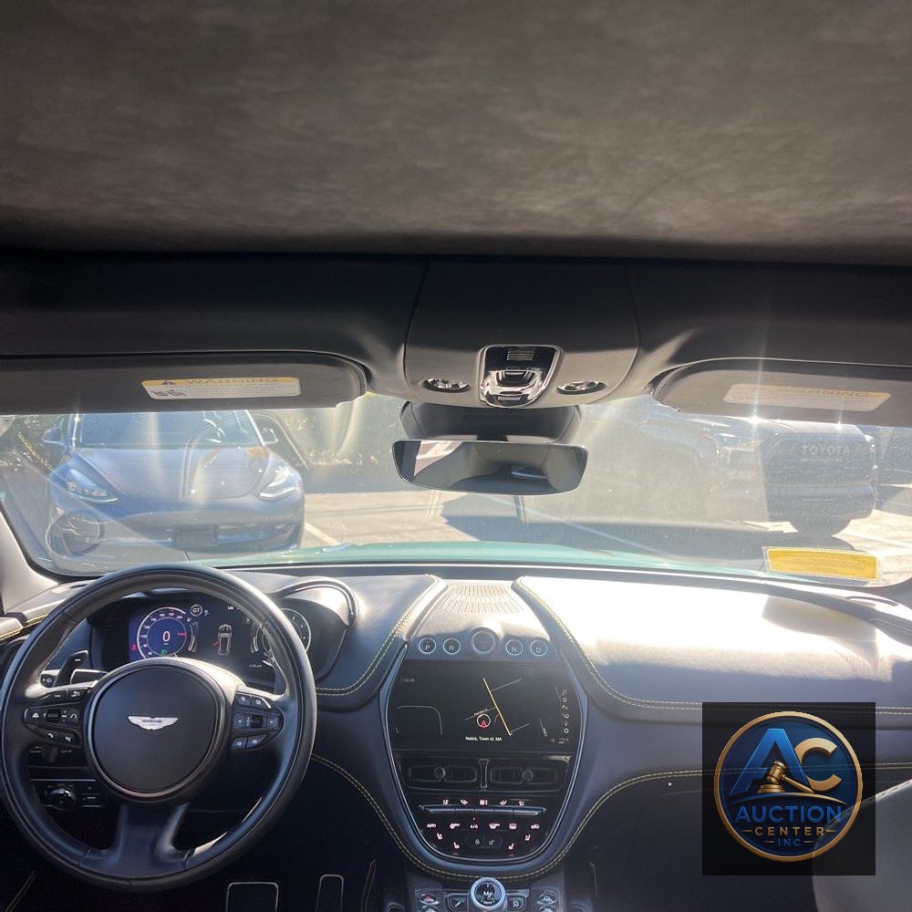 2023 Aston Martin DBX 707