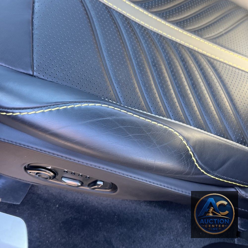 2023 Aston Martin DBX 707
