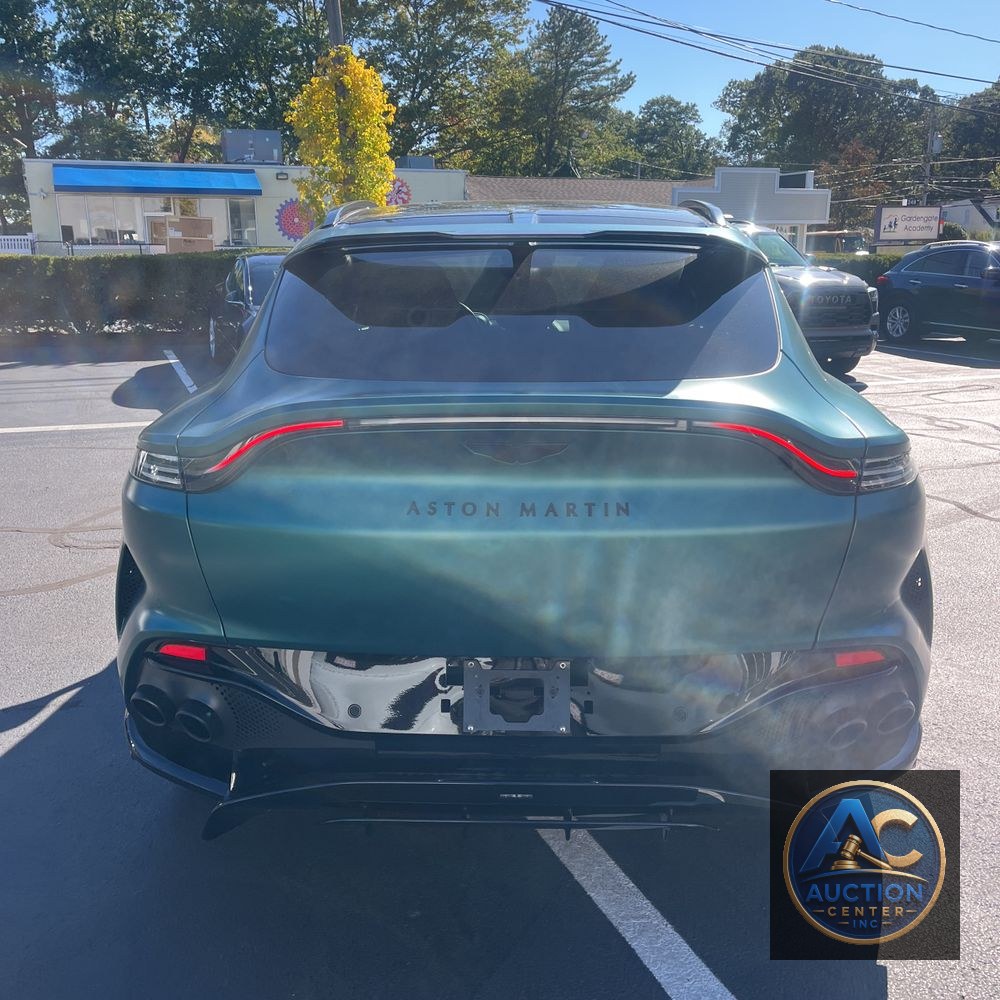 2023 Aston Martin DBX 707