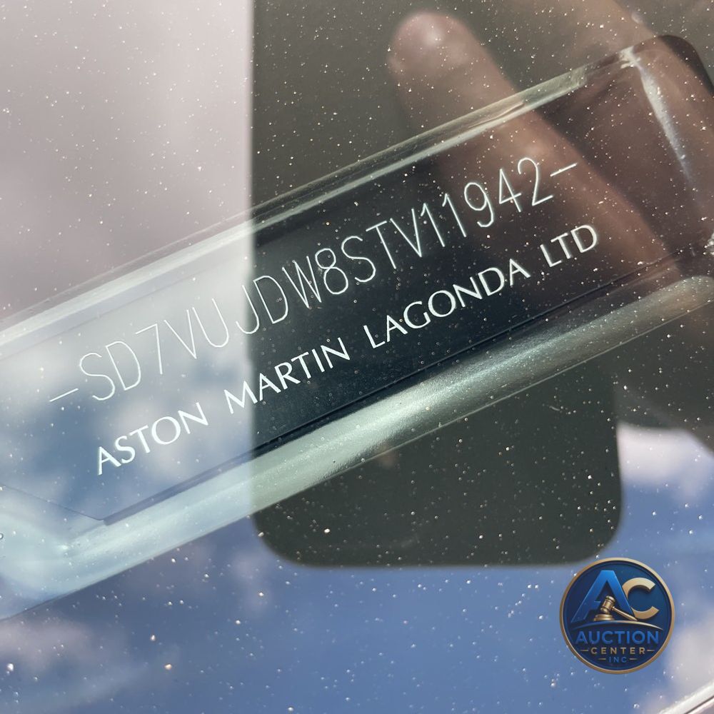 2025 Aston Martin DBX 707