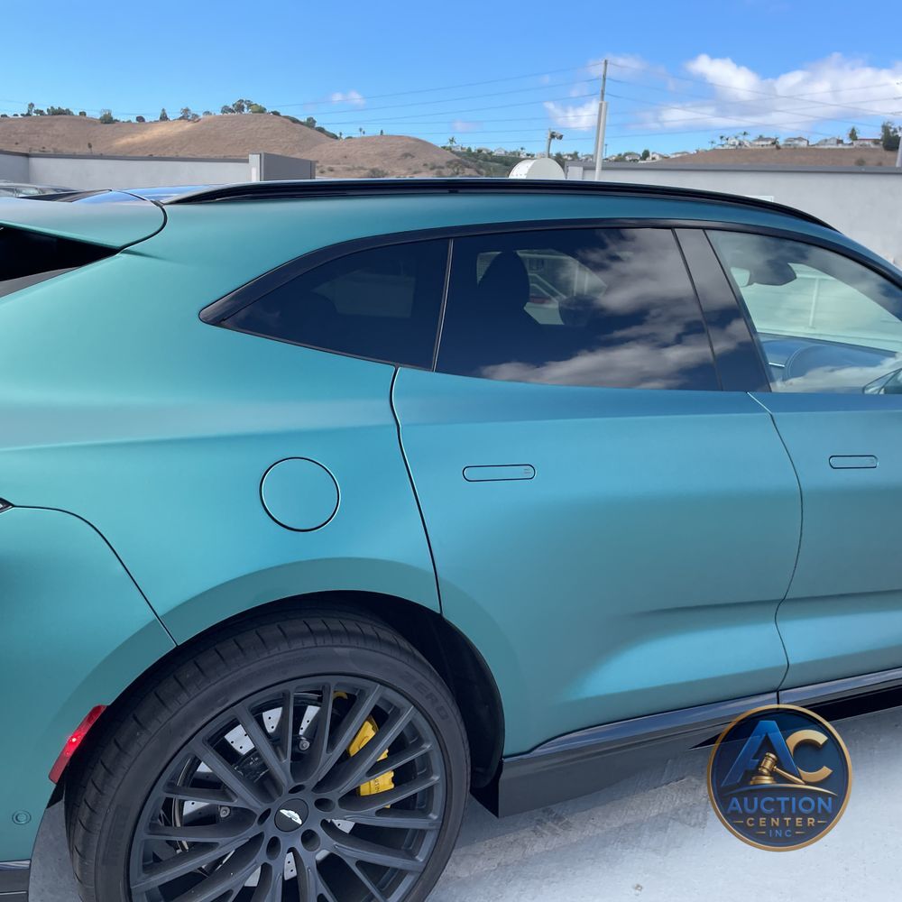 2025 Aston Martin DBX 707