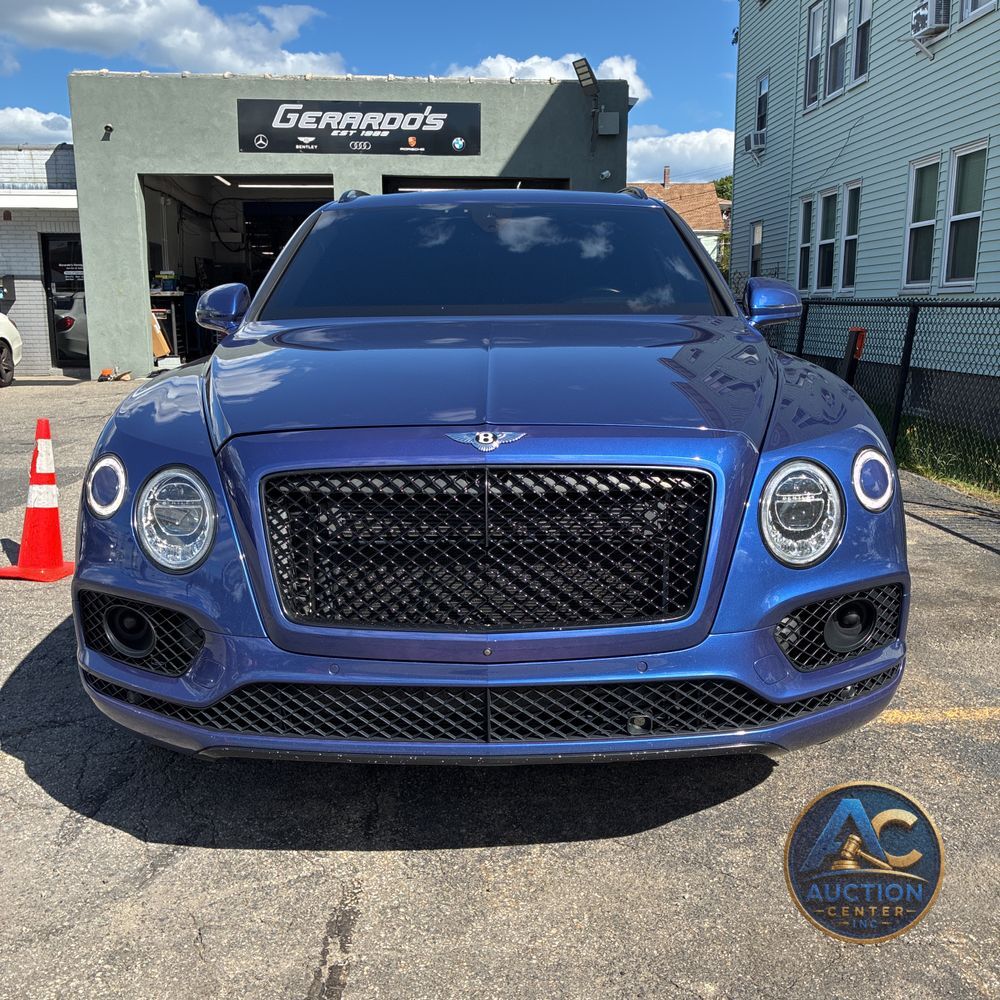2017 Bentley Bentayga Base