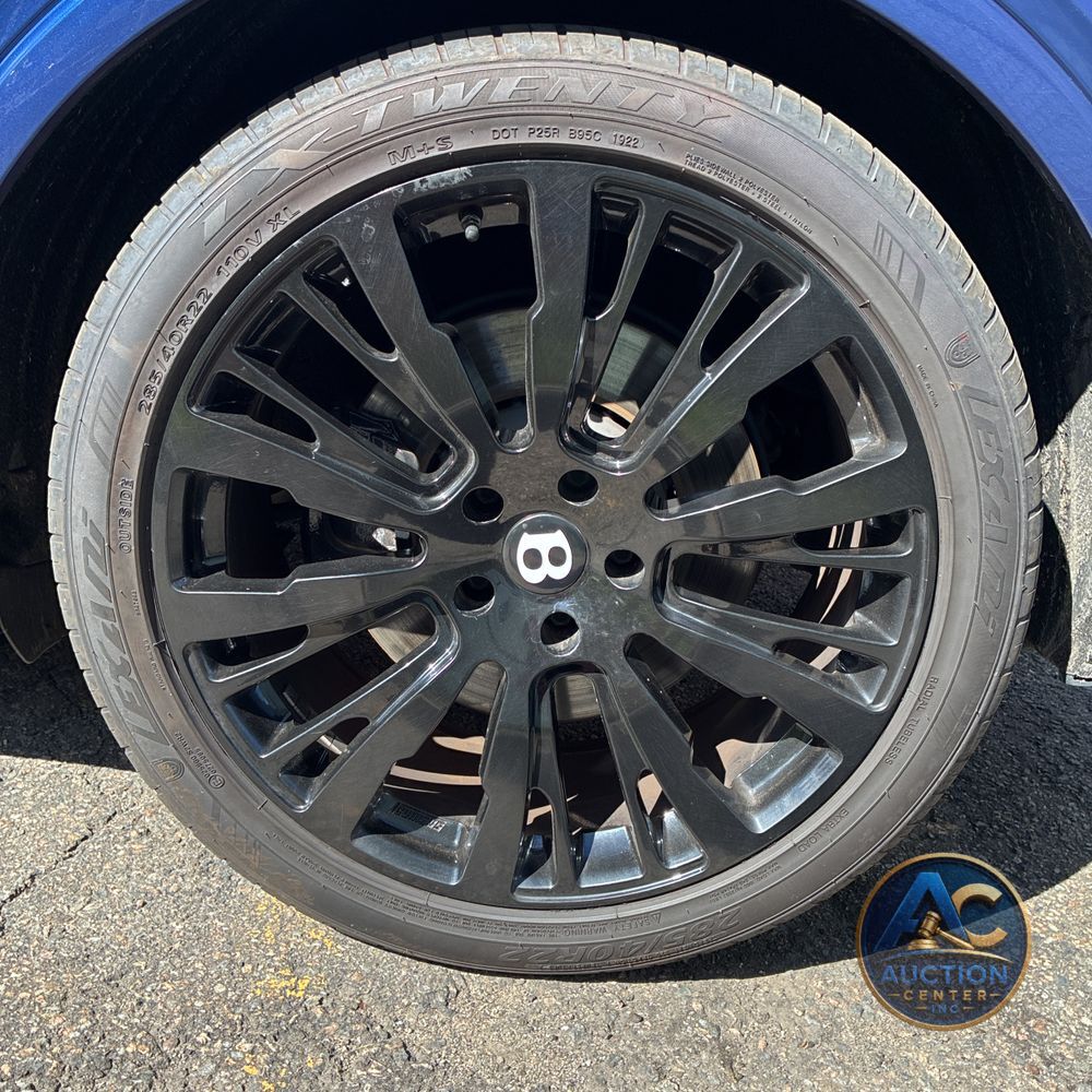 2017 Bentley Bentayga Base